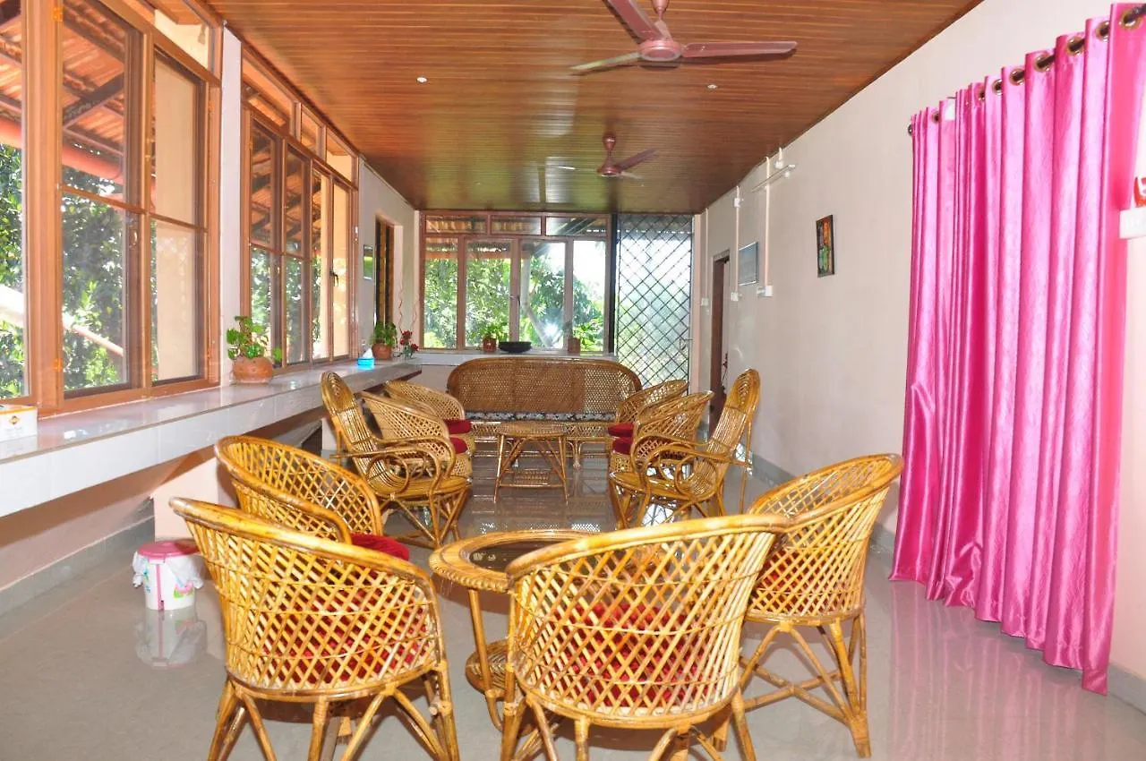 Edasseriathu Homestays Tiruvalla